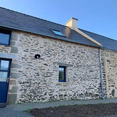 Holiday home Penty, Charmante Maison A 50m De La Mer *